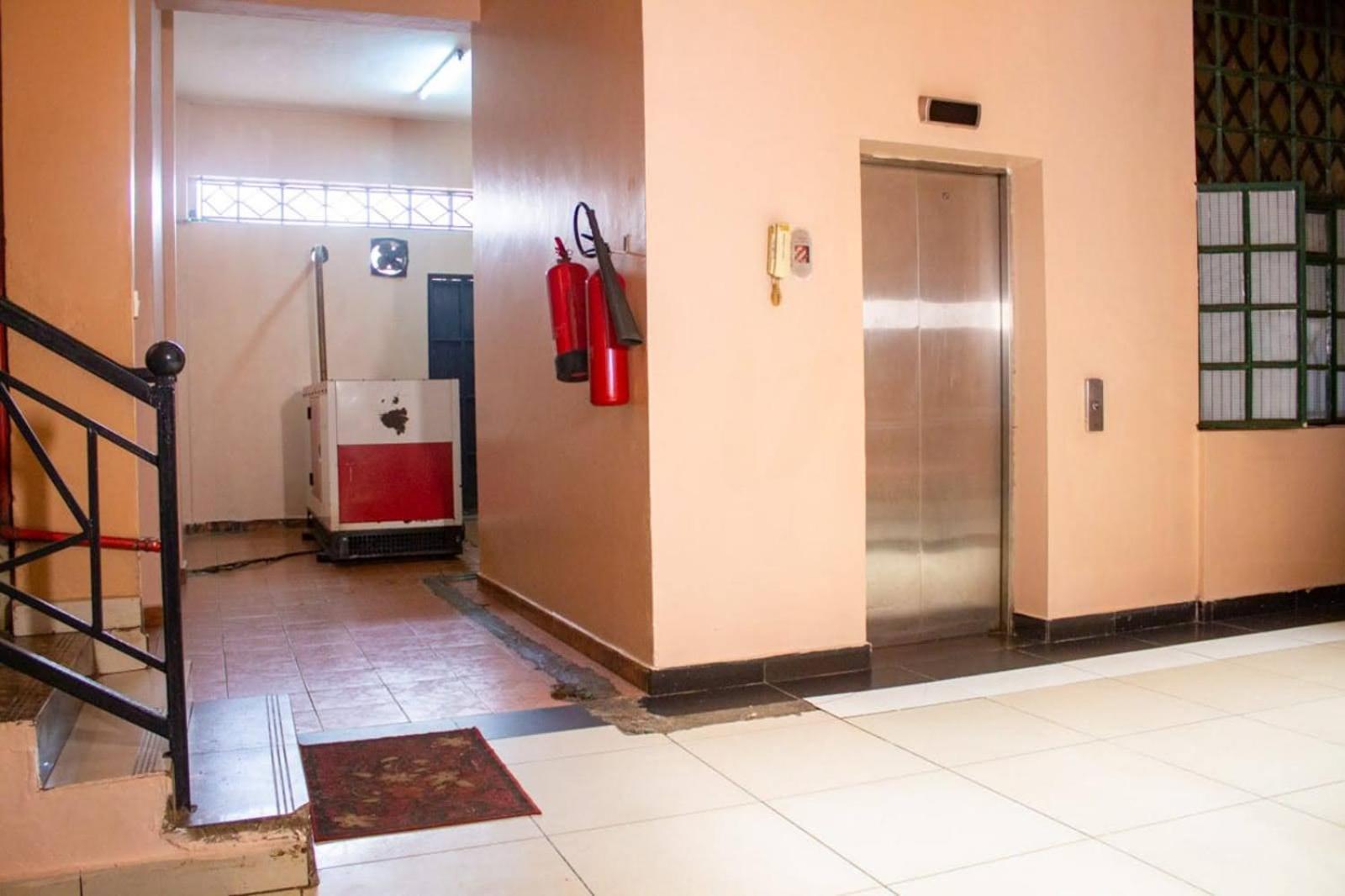Deka Hotel Ngara Equity Nairobi Exterior photo